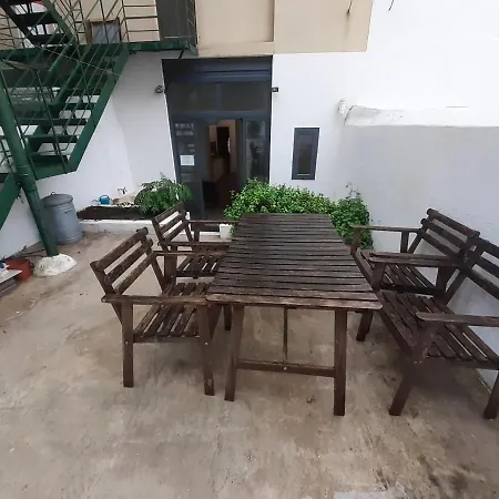 Vintage Amazing Terrace Apartment Lisbon